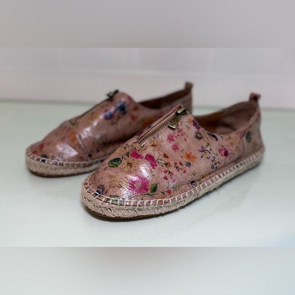 Patricia Nash Antique Floral Leather Slip On Shoes Designer Women’s Size 9.5 - Picture 1 of 11